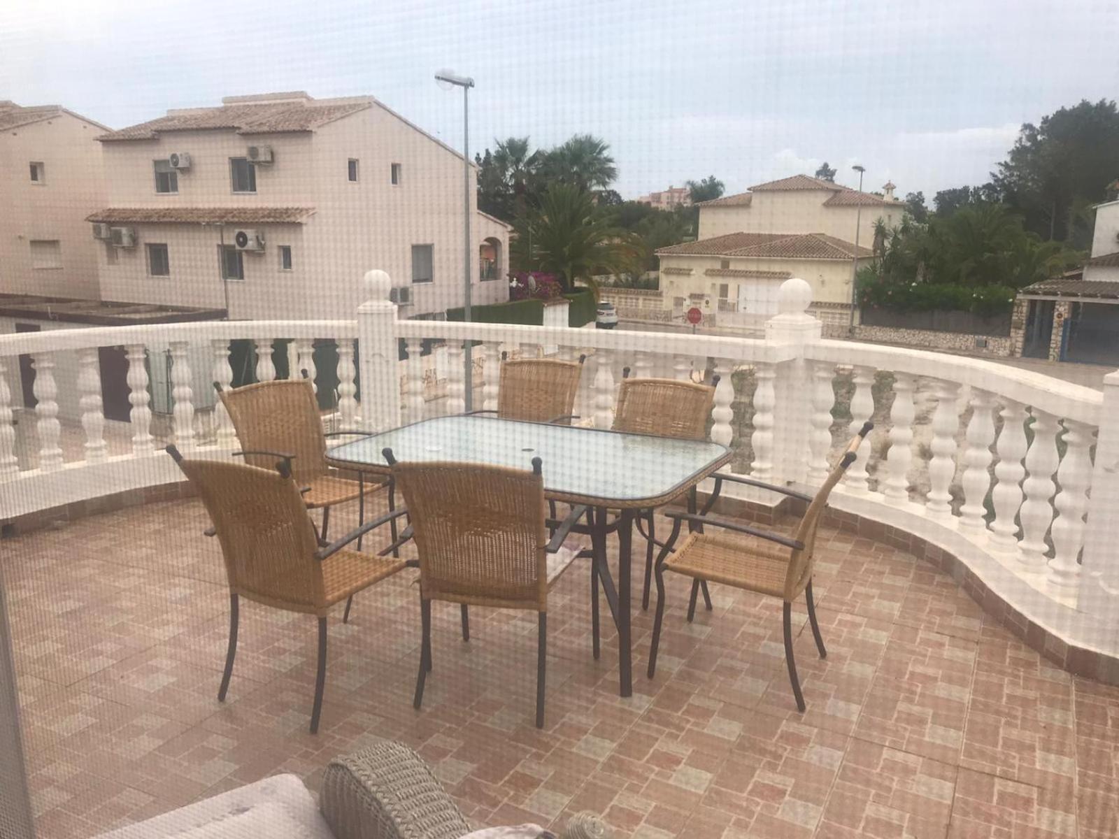 Frente Al Mar - Rosales Villa Oliva Exterior photo